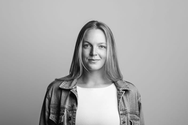 Emma-Larson13449_WEB_BW-1024x683.jpg